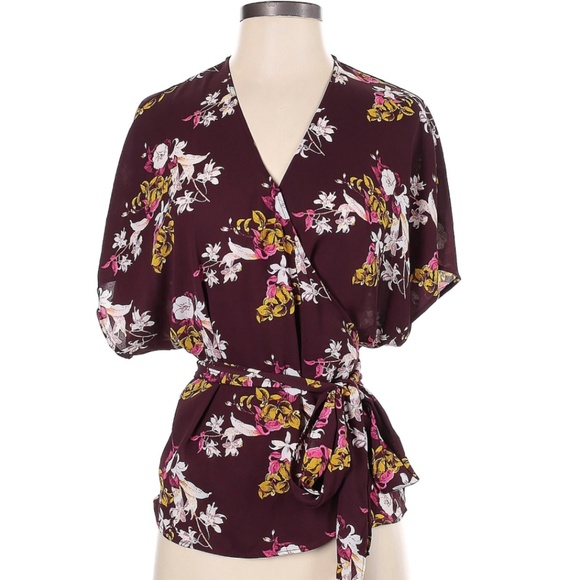 Chelsea 28 wrap top - Picture 1 of 2